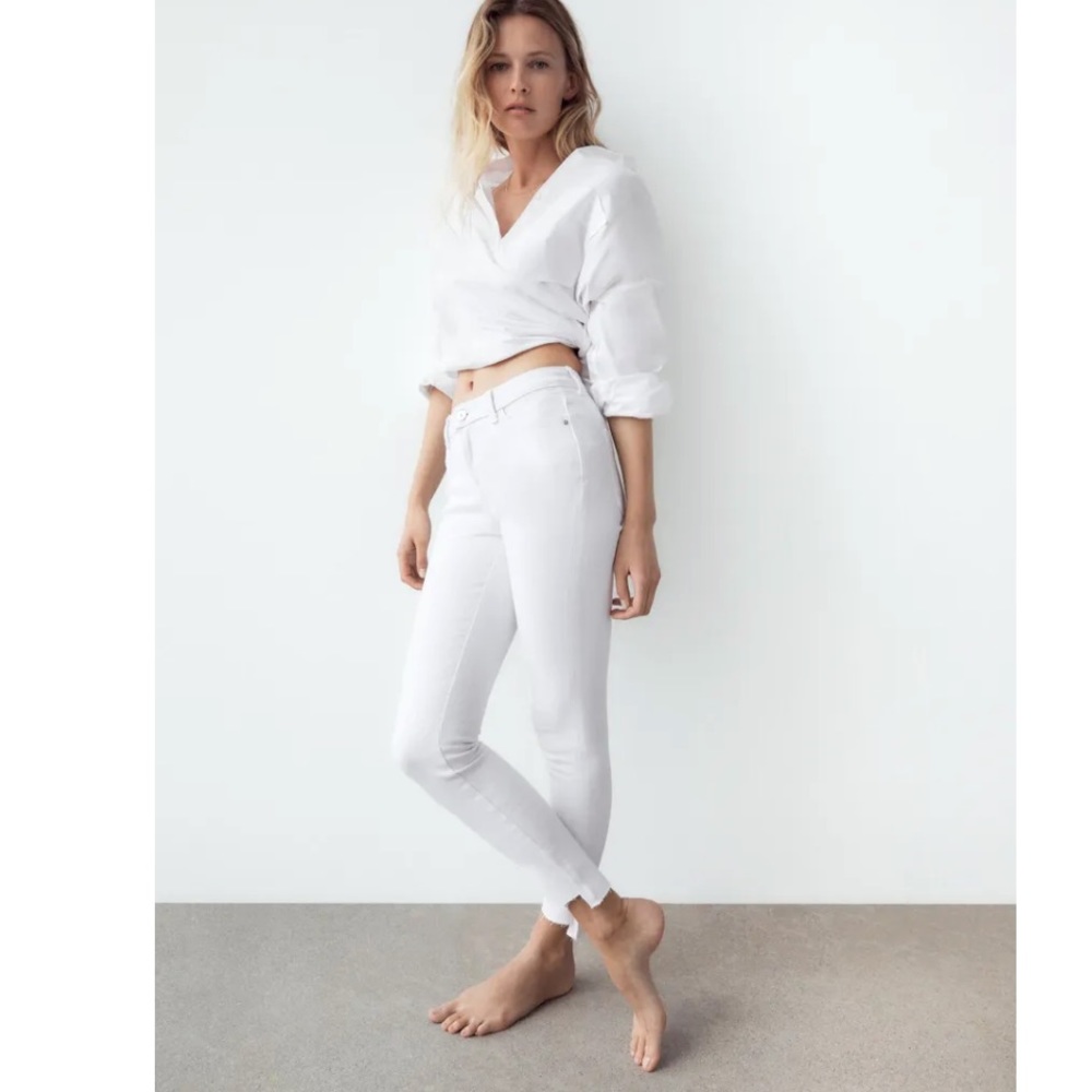 Zara White Skinny Jeans